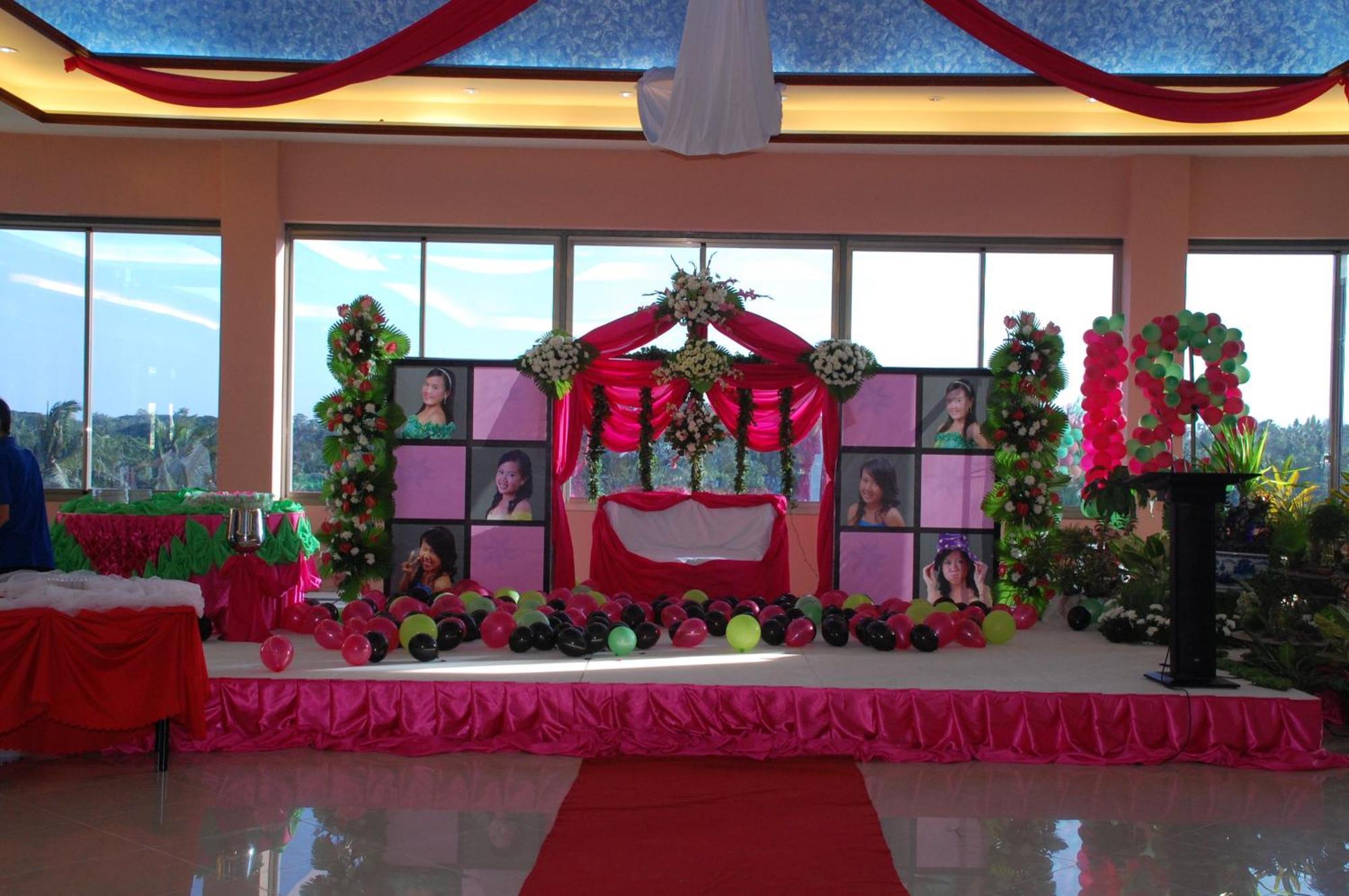 A&A Plaza Hotel Puerto Princesa Esterno foto